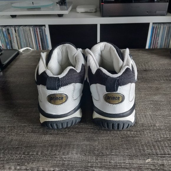 The ORIGINAL Prince NFS indoor court shoe (11 US) - Picture 4 of 6